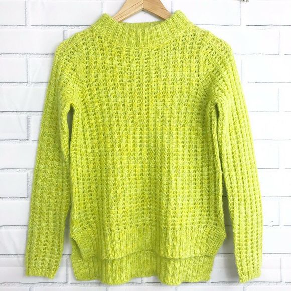 Field Flower Anthro Green Knit Sweater XS Field Flower Anthro Green Knit Sweater XS